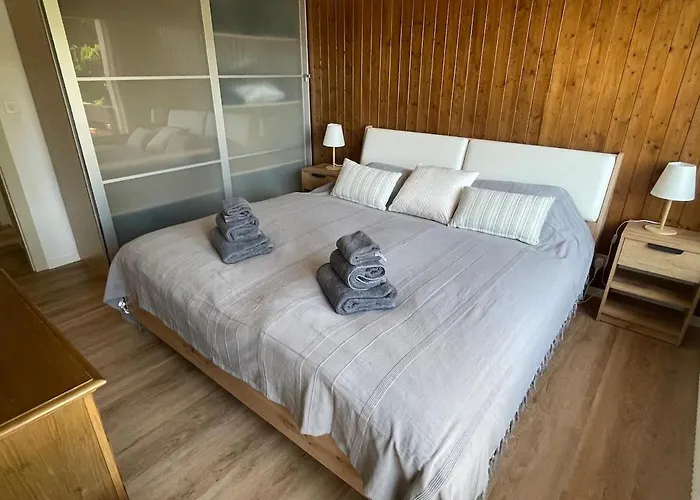 公寓 Spacieux Idealement Situe *