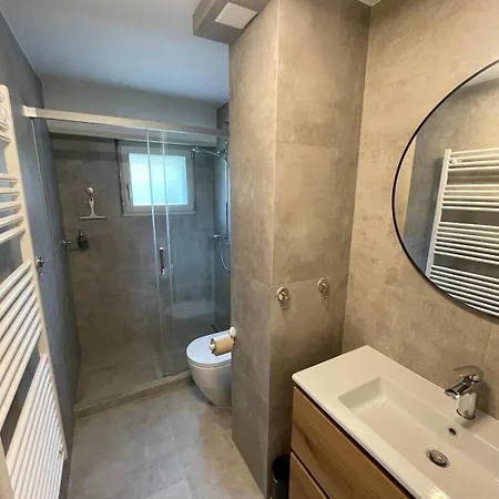 Spacieux Idealement Situe